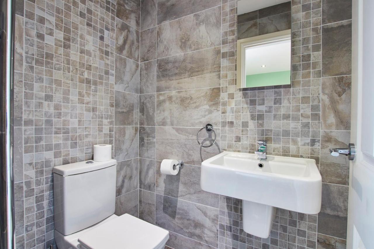 Stunning City Centre 3 Bed, 3 Bath - Sleeps 8! Lejlighed Leeds  Eksteriør billede