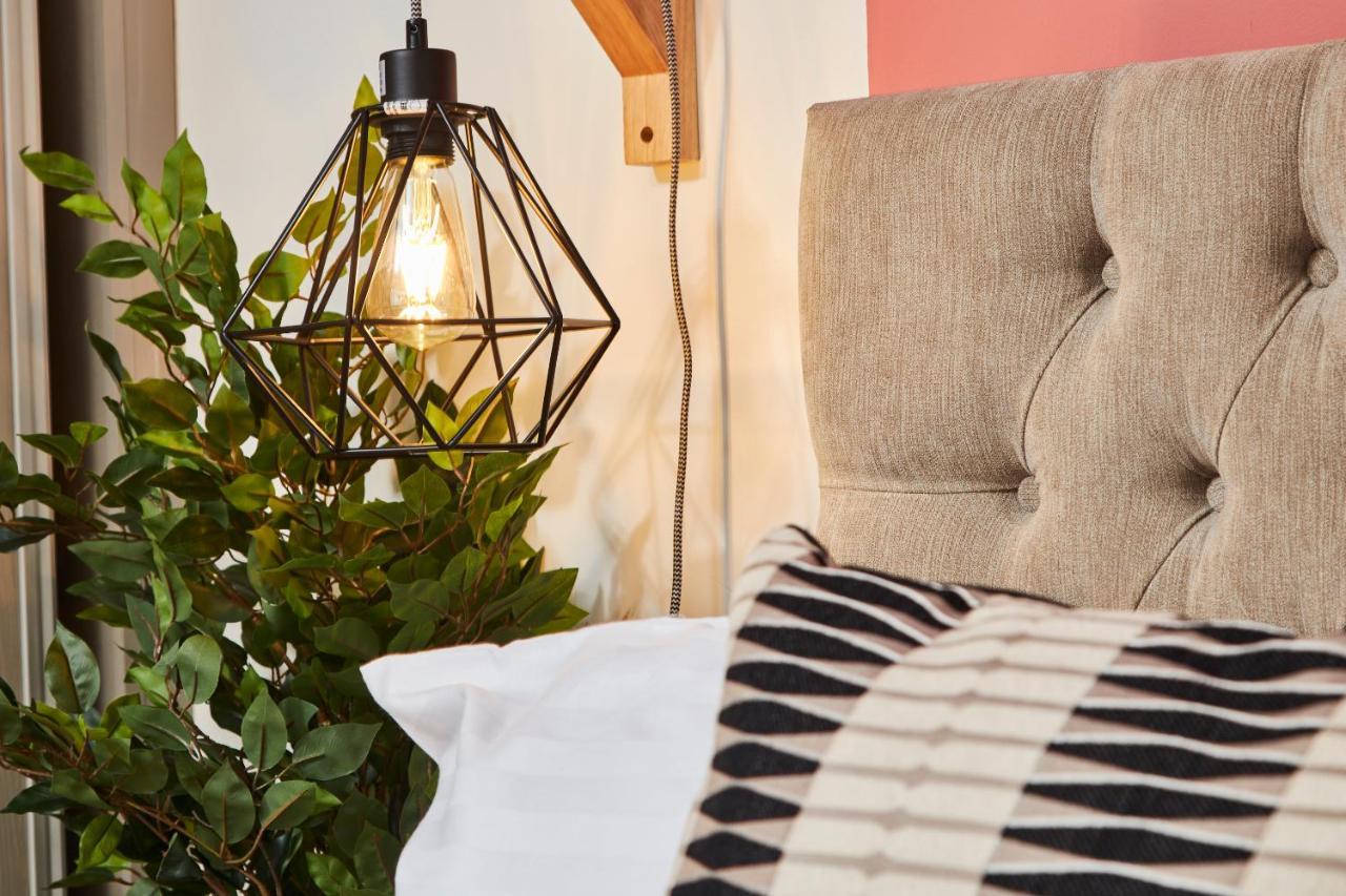 Stunning City Centre 3 Bed, 3 Bath - Sleeps 8! Lejlighed Leeds  Eksteriør billede