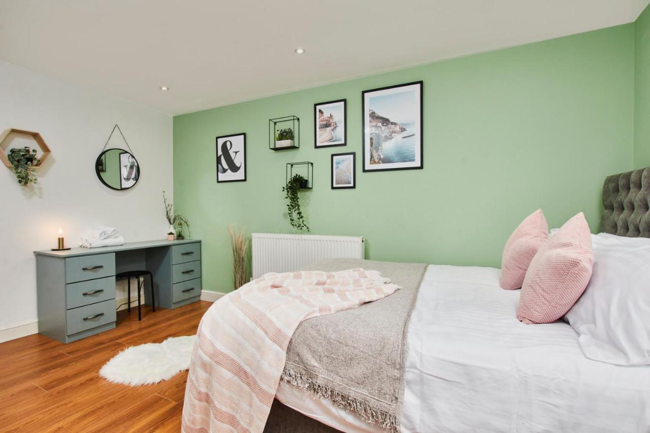 Stunning City Centre 3 Bed, 3 Bath - Sleeps 8! Lejlighed Leeds  Eksteriør billede