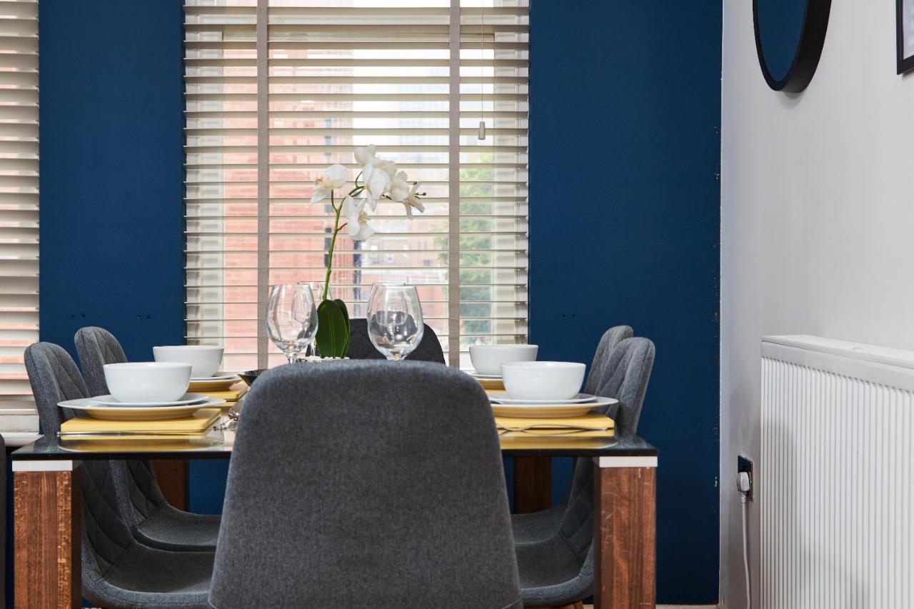 Stunning City Centre 3 Bed, 3 Bath - Sleeps 8! Lejlighed Leeds  Eksteriør billede