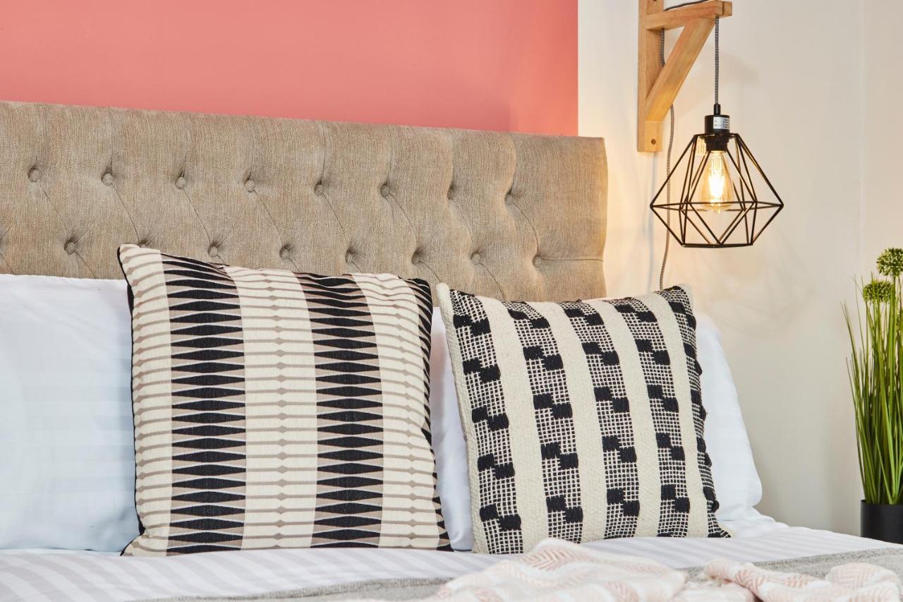 Stunning City Centre 3 Bed, 3 Bath - Sleeps 8! Lejlighed Leeds  Eksteriør billede