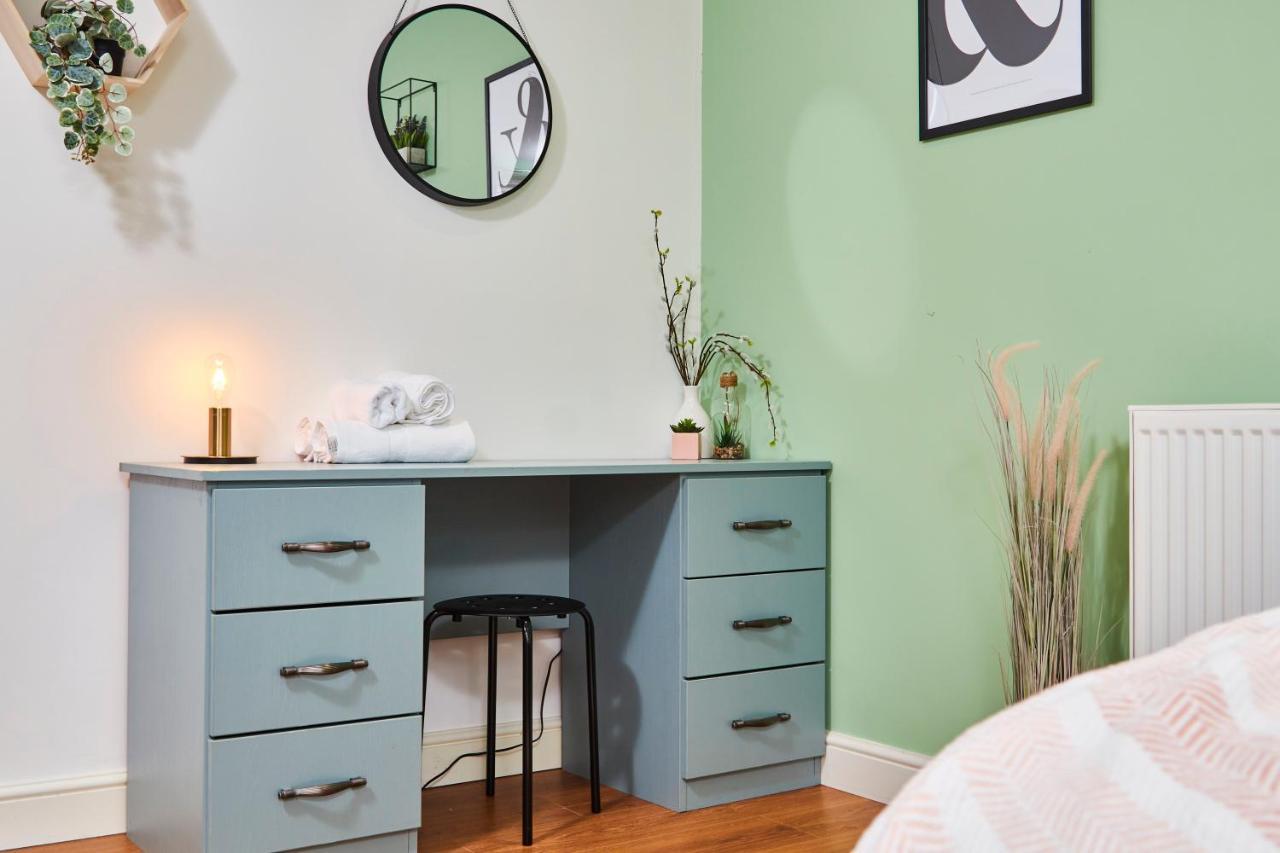 Stunning City Centre 3 Bed, 3 Bath - Sleeps 8! Lejlighed Leeds  Eksteriør billede